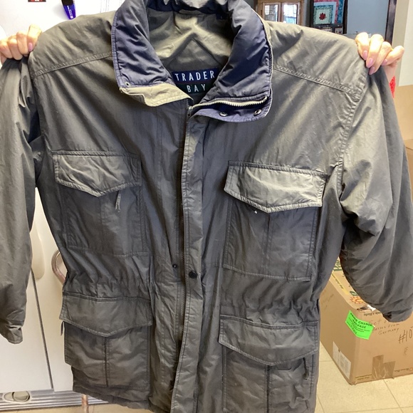 Men’s winter coat - Picture 3 of 4